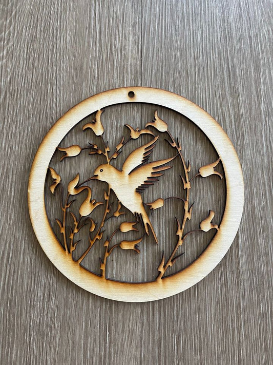 Hummingbird Decoration - Laser Cut Circle Hummingbird Decoration