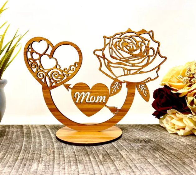 Mom Heart and Flowers Gift - Perfect Gift For Mom